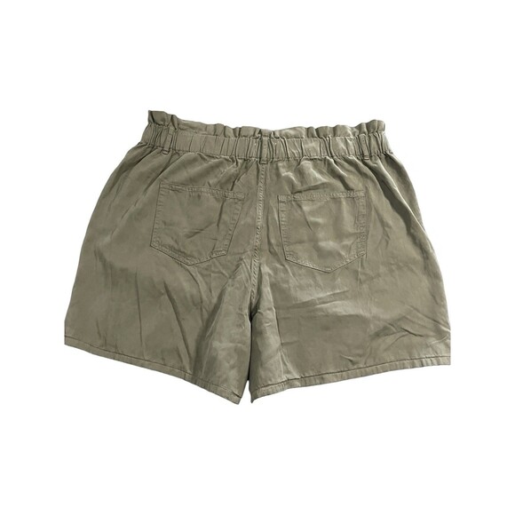 Wonderly Shorts Women's Size 16W Olive Green Tencel Blend Elastic Waist High Wst - Picture 2 of 14